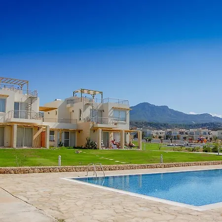 Lägenhet Sea View Penthouse Agios Georgios (Girne)